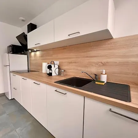 Appart Climatise 4Prsn Proche Chateaufarine Grandfontaine  Extérieur photo